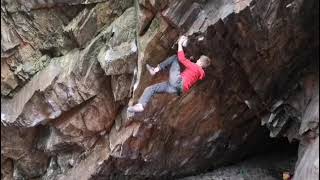Video thumbnail of One Clear Moment, 8A. Forest Rock