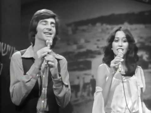 Rumiya ve ' Yoel - Ofra Haza and Moti Giladi