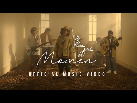 Daun Jatuh - Momen (Official Music Video)