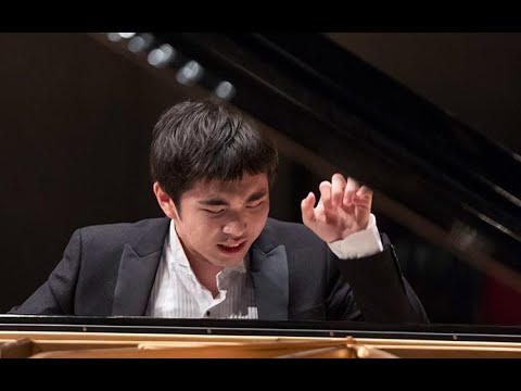 Take you to know Tony YiKe Yang'2022/带你去了解杨艺可的2022年吧！