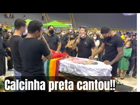 Calcinha preta cantando na despedida de Paulinha Abelha