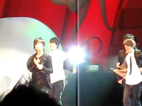[FANCAM]KMF Hollywood Bowl 090509-SS501