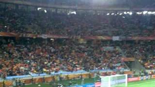 [問卦] 世足快到了 巫巫茲拉是不是該重出江湖?