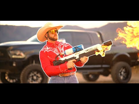 Feeki - Comma (Feat. Savybalboa) [OFFICIAL MUSIC VIDEO]