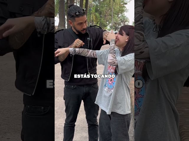 Vídeo relacionado con ZQION Caja de Cabeza Perforada doblada Truco de Magia Truco de Mago Profesional Escenario Primer Plano Accesorios de Magia Mentalismo Accesorios