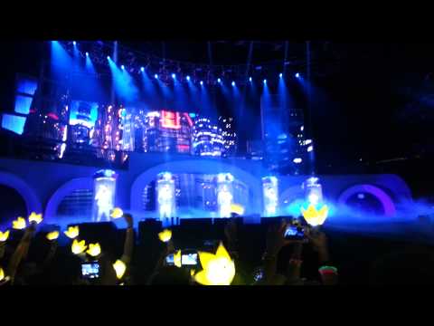 BIG BANG ALIVE GALAXY TOUR 2012 - INTRO & ALIVE & TONIGHT