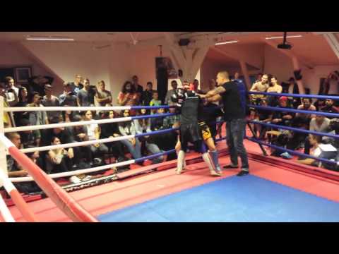 Uzma fra Nak Muay vs Nikita Fighters Lab