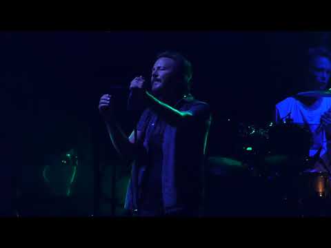 Pearl Jam - Chloe Dancer/Crown of Thorns (Madison Square Garden) Nyc 9.11.22 (Mother Love Bone)