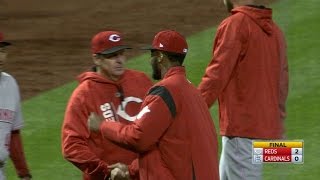 4/7/17: Garrett earns win in debut, Schebler homers