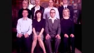 Chumbawamba - Give the Anarchist a Cigarette