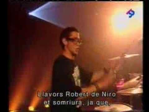 Negu Gorriak - Bi doberman beltz (Sputnik)