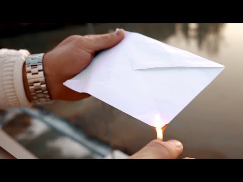 BAD GENTLEMEN - Dentro un replay (Official video)