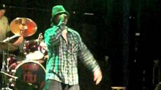 Bizzy bone Thuggish Ruggish / Roof on fire acapella