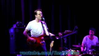 Tom Vek - A Chore,  I Ain't Saying My Goodbyes (live @ Moscow, B2 club 08.12.2014, 4/6)