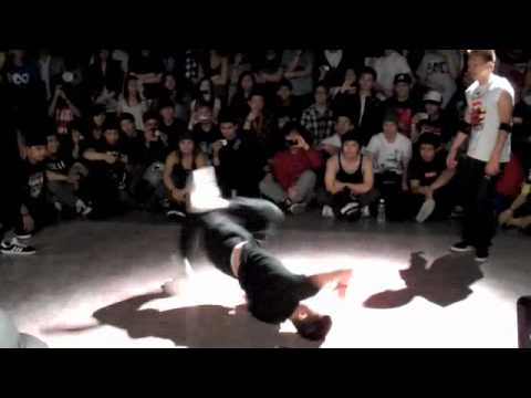 CLAWS OUT NW 2011 - THESIS, CHA CHA & JEROMESKEE vs ROXRITE, RONNIE & TAISUKE