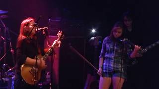 The Breeders - Drivin&#39; on 9 (Ed&#39;s Redeeming Qualities) - Santa Ana