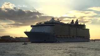 Worlds Largest Cruise Ship Creates Mini Tsunami