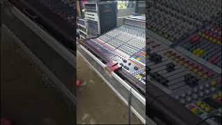 Download lagu cek sound pakai mixser mewah mak nyeeess shorts mp3