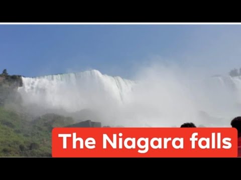 Boat tour going near to the falls on canada side #niagarafalls