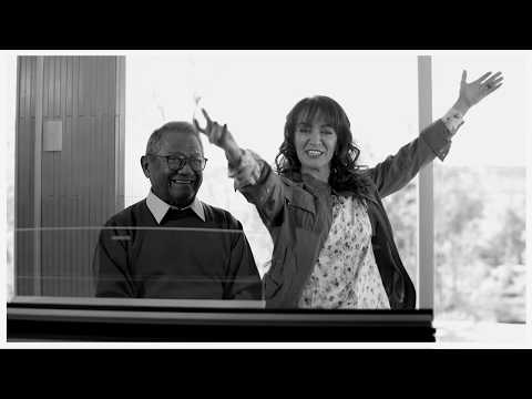 Hagamos El Amor A La Distancia video