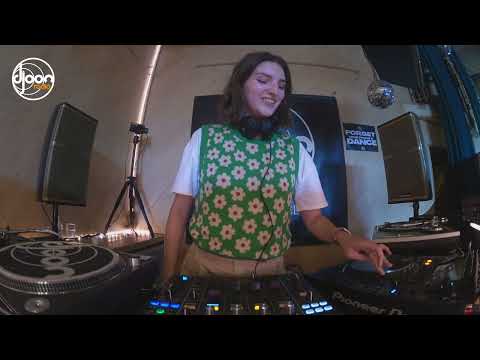 Djoon Radio w/ Longneck