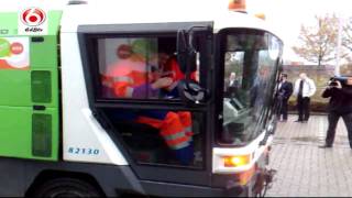 preview picture of video 'Energy4All op de vuilniswagens van SITA in Helmond'