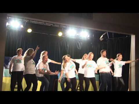 Splitter Pine Revy 2019 - På skinner