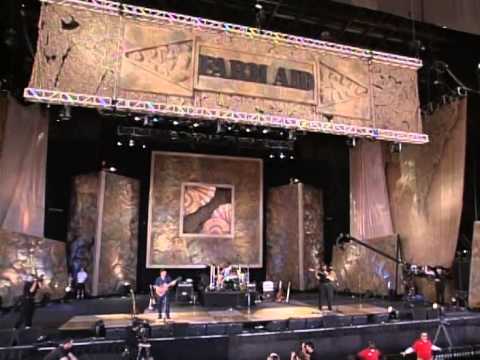Thumbnail for North Mississppi Allstars - Station Blues (Live at Farm Aid 2000) by Neil Young, John Mellencamp, Dave Matthews, Concert, Willie Nelson