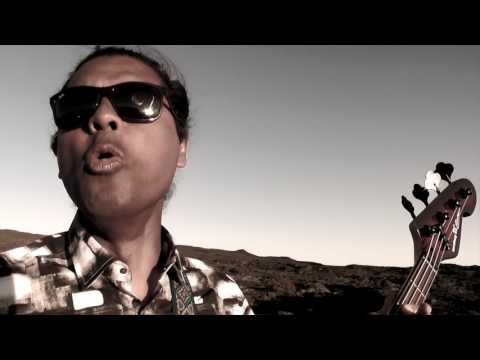 RED METAL  TANY EFITRA