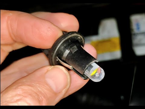 KIA Venga Sidelight Bulb Replacement