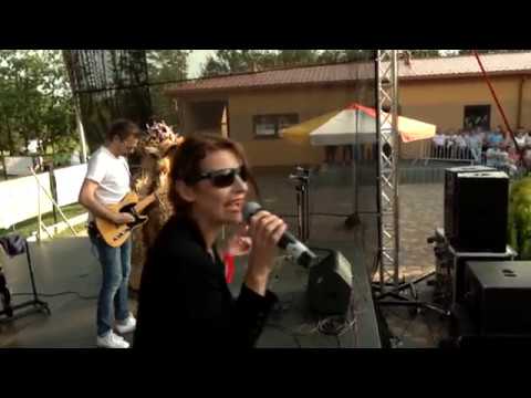 Dożynki 2019 - występ zespołu Dystans