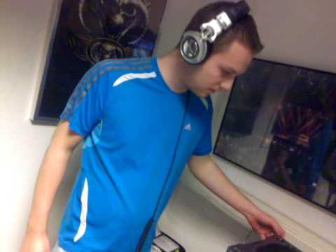 MOH Radio Live - D-Ceptor & Newstyler