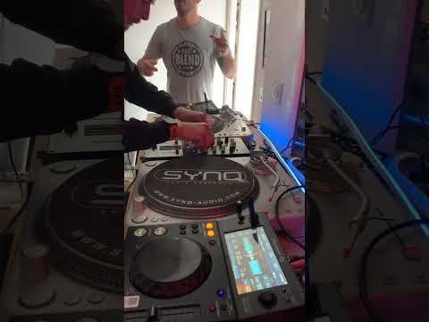 VaNuxX b2b G.guru --- New Early Gabba mix