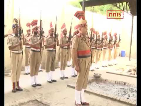 Punjab Police Presented Guard Of Honour To KPS Gill At His Funeral