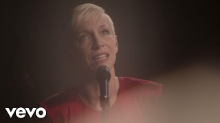 Annie Lennox - September In The Rain