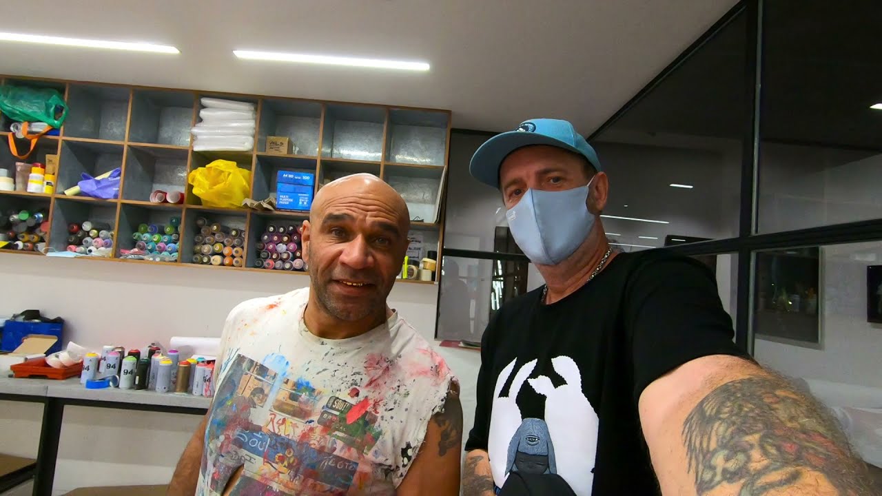 Bangkok - The Aurum Gallery and GOLDIE Painting Live