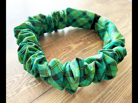 Collar Scrunchies Slide over your dog's or cat's existing collar so you can dress for any holiday or
