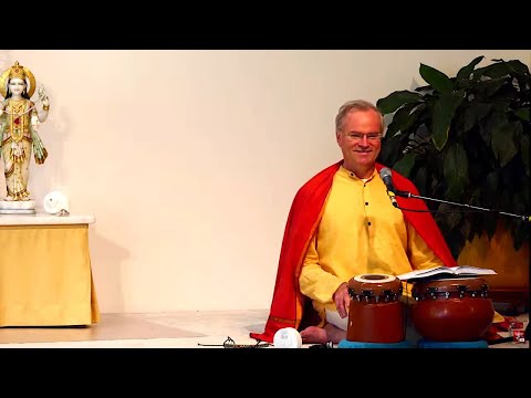 Satsang und stille Meditation mit Sukadev - Yoga Vidya Live Kirtan singen 07:00 Uhr 10.08.2020