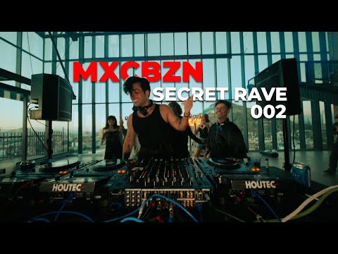 MXCBZN - Secret Rave 002 @ Santiago Sky | Hypnotic & Groove Techno Mix [4K DJ Set]