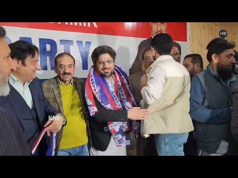 Activist Jibran Dar Joins Apni Party  Party president Syed Altaf Bukhari Welcomes Prominent Social Figure; Hails Move as Boost for Public Outreach.