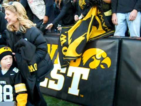 Kid Captain's Warm Reception from Iowa Student Section