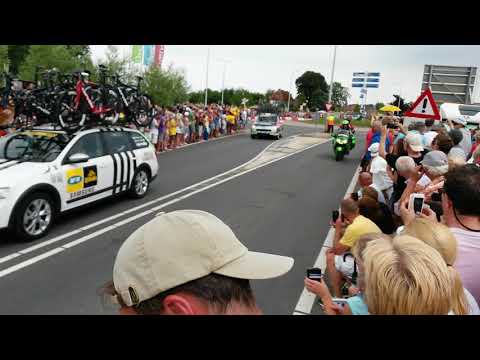 Tour de France in Montfoort 5-7-2015 peloton