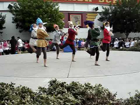 Arcadia Varsity Song - Halloween Rally "Heigh Ho" 08-09