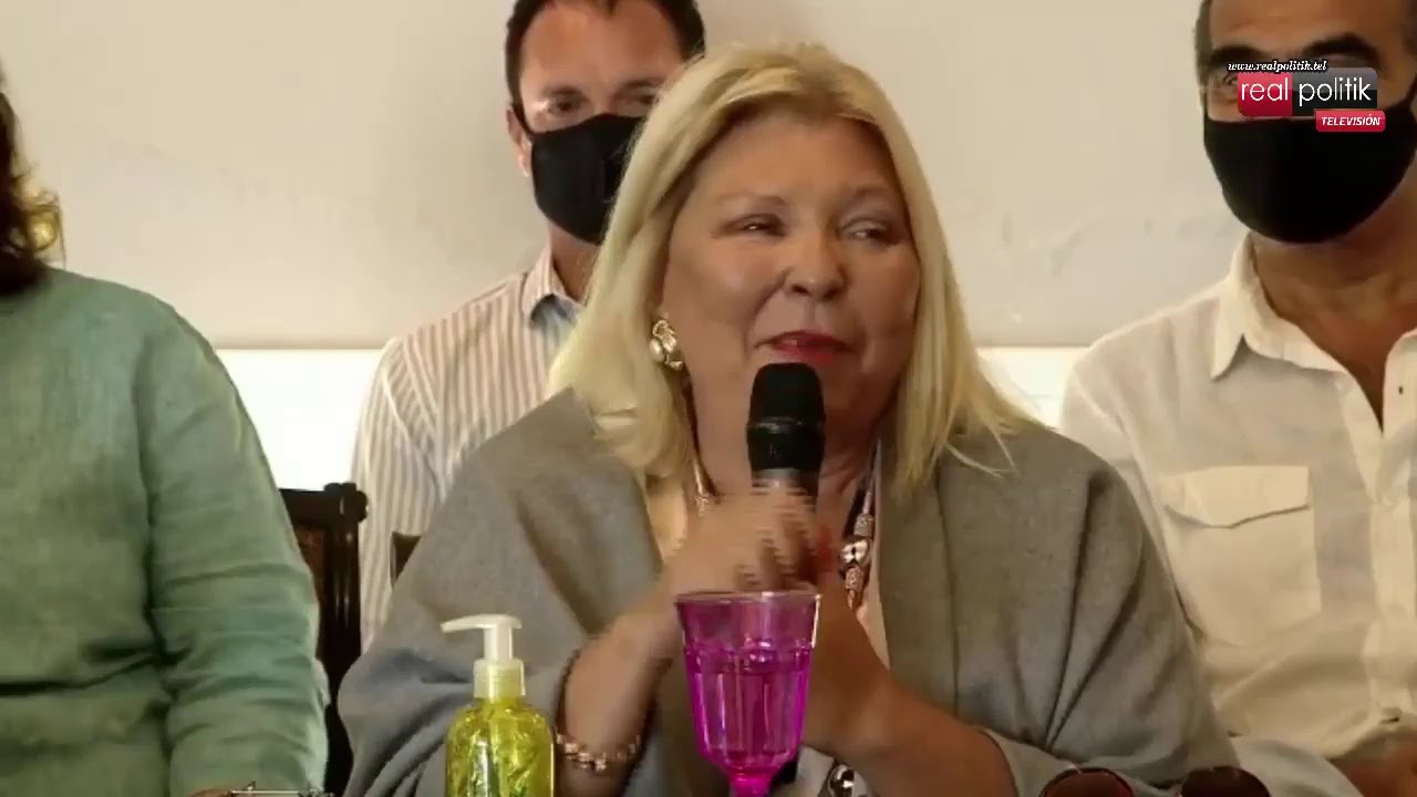Elisa Carrió presentó un libro sobre su legado político