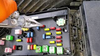 2013 Chrysler 200 Multifunction Switch Fuses
