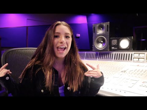 Maddie Ziegler Instagram Live Stream With Kenzie Ziegler