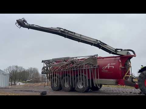 Video: AP 25 gyllevogn med slæbeslanger 28 m og kran 2