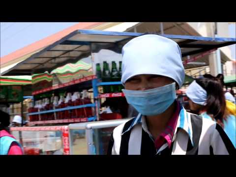 Lunch time of garment workers in Phnom Penh Cambodia