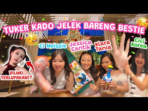 WORLD'S UGLIEST GIFT EXCHANGE WITH MEISSIE, KLARA TANIA, CICI KOREA 😂🎁CHICKEN FEET PILLOW?!