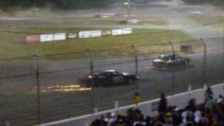 preview picture of video 'Sled Racing at Auto City Speedway'